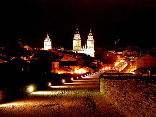 Lugo. Nocturna